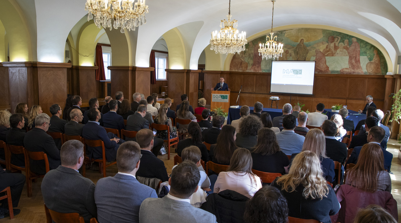 2026-ban is indul a Kutatási Kiválósági Program